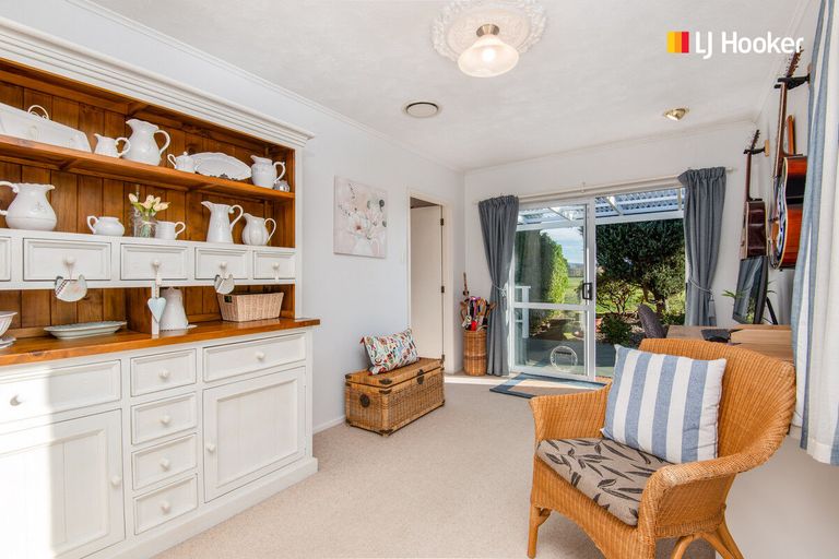 Photo of property in 8 Esk Place, Mosgiel, 9024