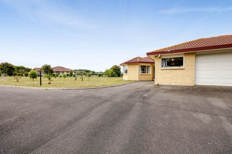 Photo of property in 10b Gladstone Street, Hawera, 4610