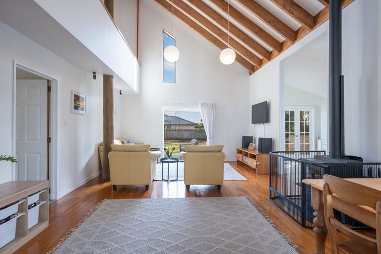 Photo of property in 13 Woodland Place, Richmond, 7020