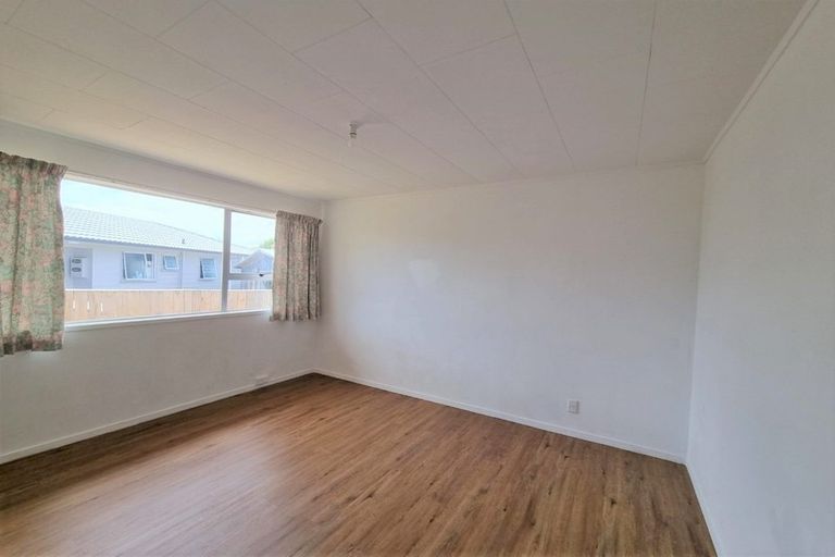 Photo of property in 8 Vetori Place, Clover Park, Auckland, 2023
