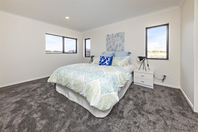 Photo of property in 16 Hutukawa Drive, Beachlands, Auckland, 2018