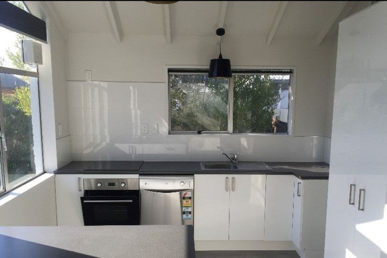 Photo of property in 1/20b Hillsborough Terrace, Hillsborough, Christchurch, 8022