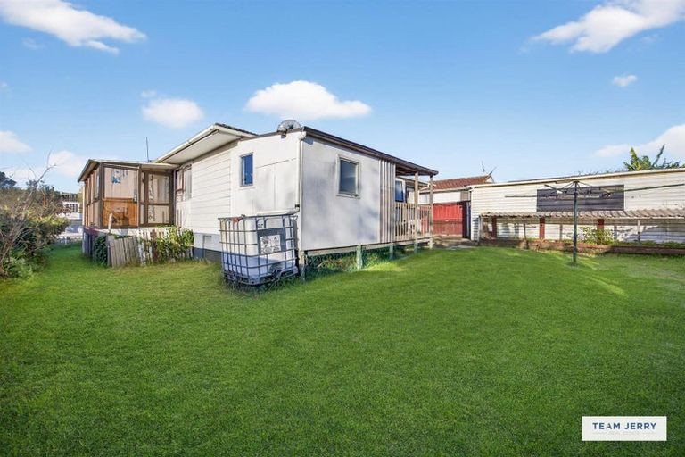 Photo of property in 9 Shalimar Place, Clover Park, Auckland, 2019