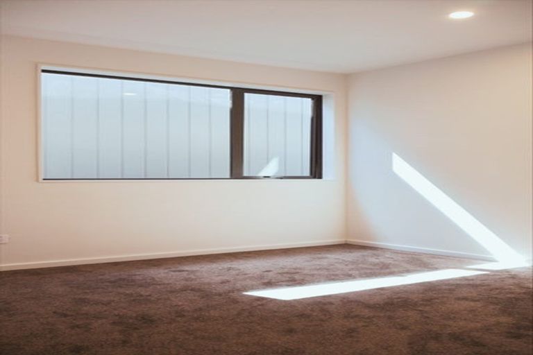 Photo of property in 12 Corporal Street, Papakura, 2110