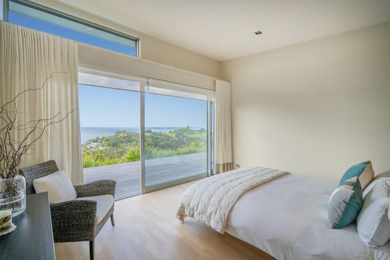 Photo of property in 28 Radar Road, Hot Water Beach, Whitianga, 3591