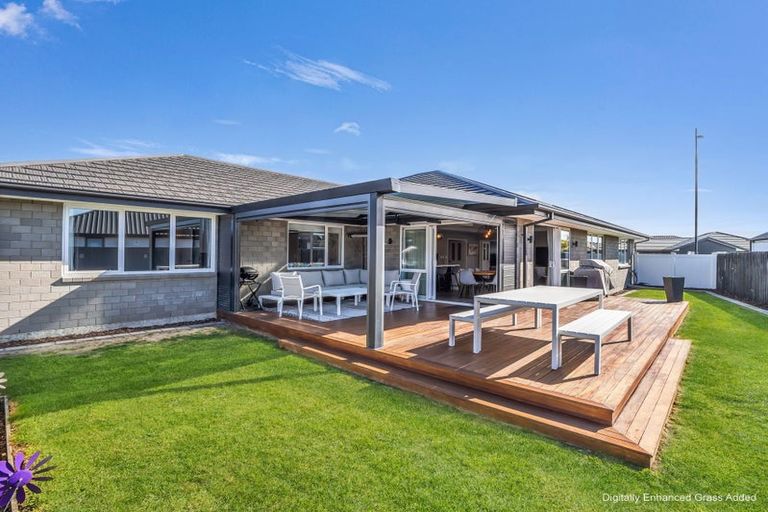 Photo of property in 81 Prestons Park Drive, Marshland, Christchurch, 8083