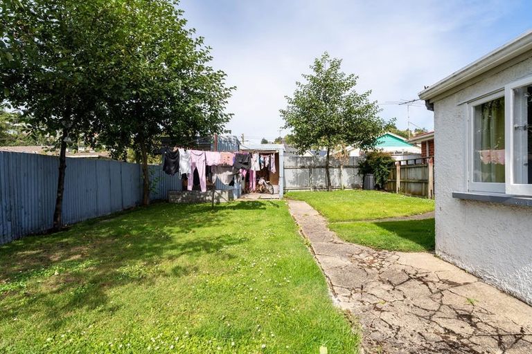 Photo of property in 34 Rutherford Street, Caversham, Dunedin, 9012