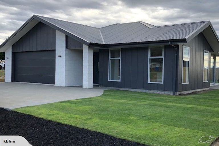 Photo of property in 28 Cupola Crescent, Richmond, 7020