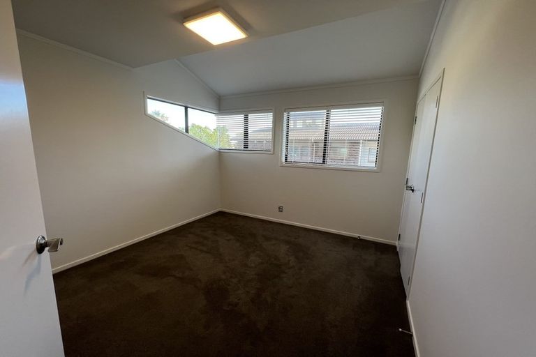 Photo of property in 11 Muritai Road, Milford, Auckland, 0620