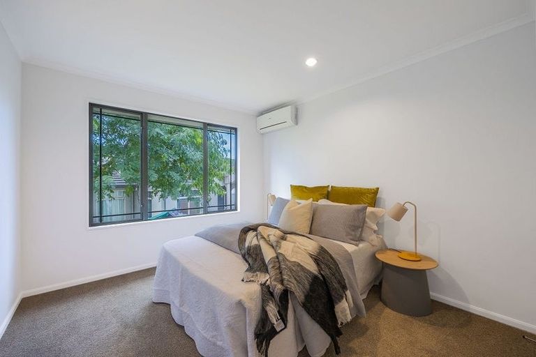 Photo of property in 10 Balbriggan Rise, Dannemora, Auckland, 2016