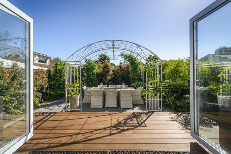 Photo of property in 34a Frederick Street, Terrace End, Palmerston North, 4410