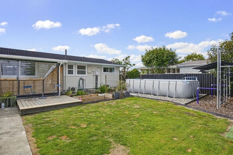 Photo of property in 28 Marlborough Street, Levin, 5510