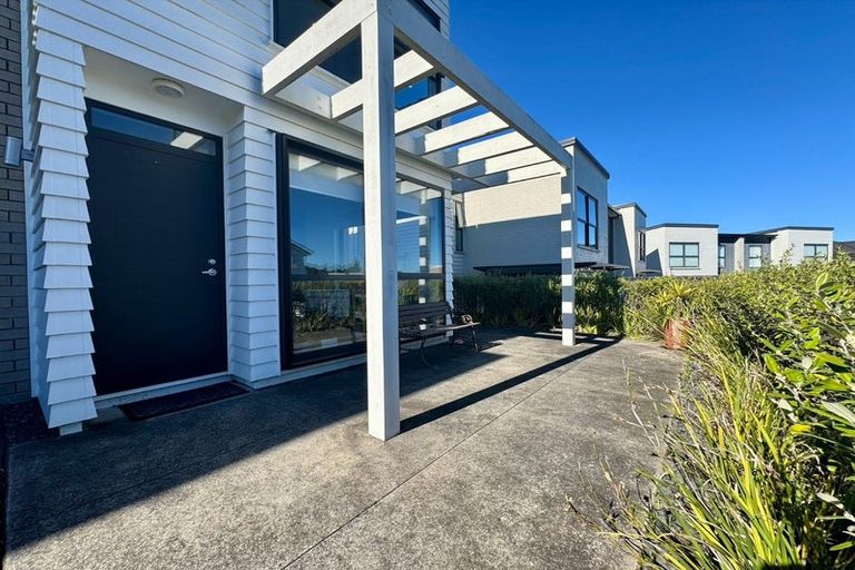 Photo of property in 62 Matairangi Avenue, Totara Heights, Auckland, 2105