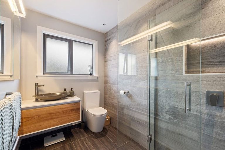 Photo of property in 10 Reynolds Avenue, Bishopdale, Christchurch, 8053