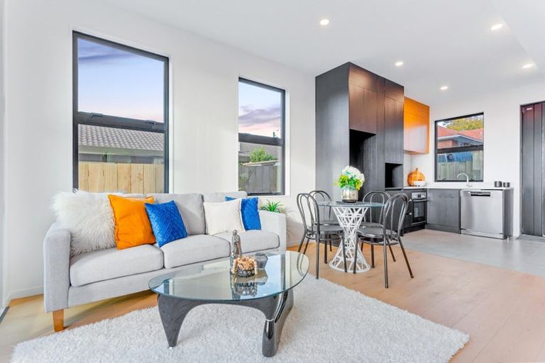 Photo of property in 12/28 Lavelle Road, Henderson, Auckland, 0612