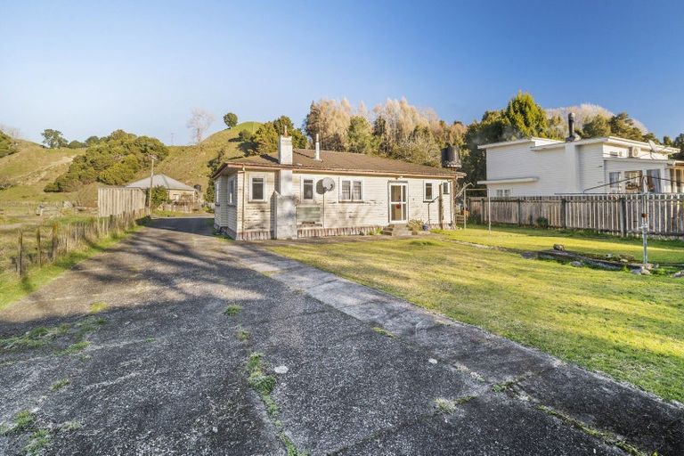 Photo of property in 34 Marsack Road, Taumarunui, 3992