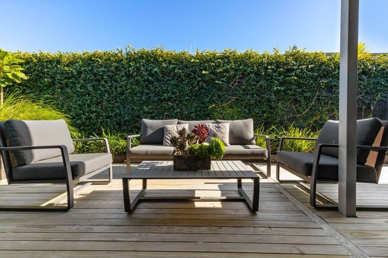 Photo of property in 292a Oceanbeach Road, Mount Maunganui, 3116