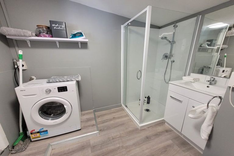 Photo of property in 3 Mcfaddens Road, St Albans, Christchurch, 8052