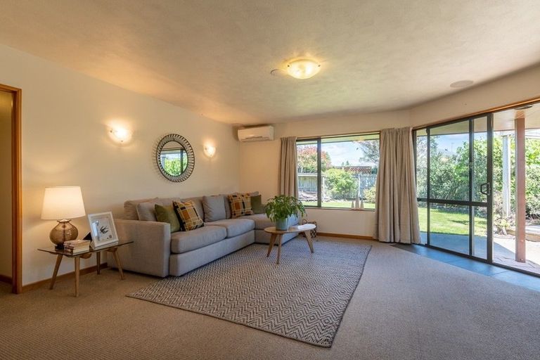 Photo of property in 17 Stagg Place, Brightwater, 7022