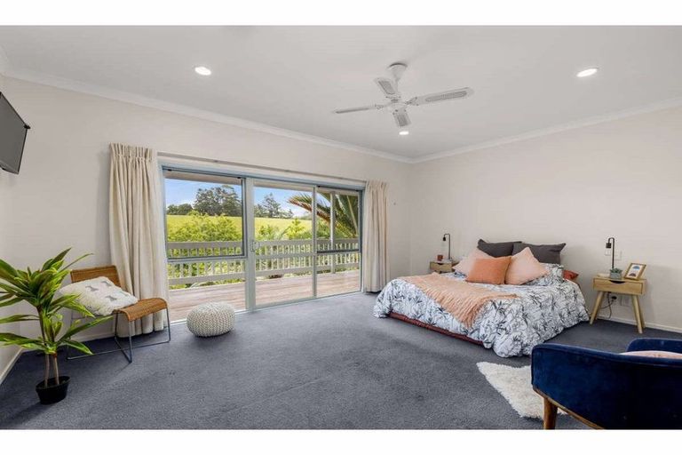 Photo of property in 33a Skudders Beach Road, Kerikeri, 0294