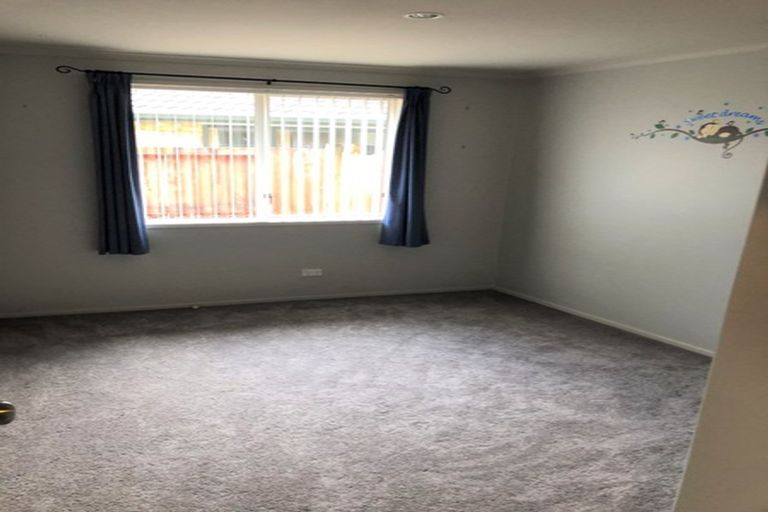 Photo of property in 32 Parkside Drive, Huntington, Hamilton, 3210