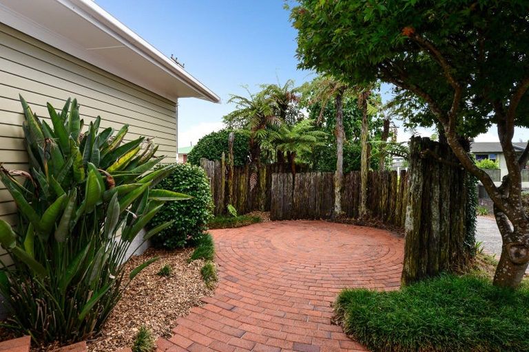 Photo of property in 12 Carlyle Avenue, Chartwell, Hamilton, 3210