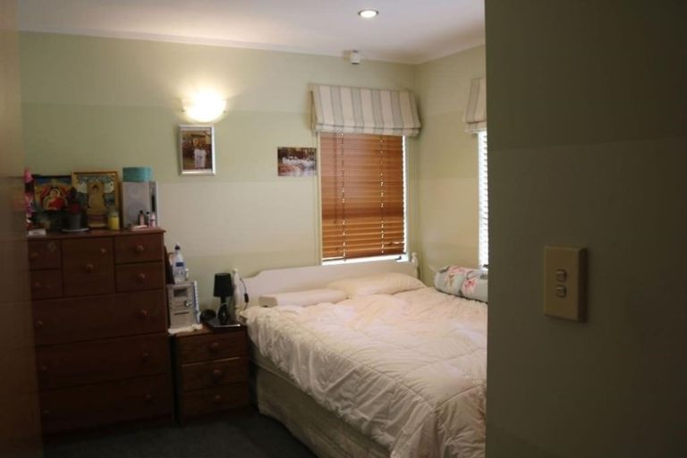 Photo of property in 2/38 Porutu Street, Fairfield, Lower Hutt, 5011