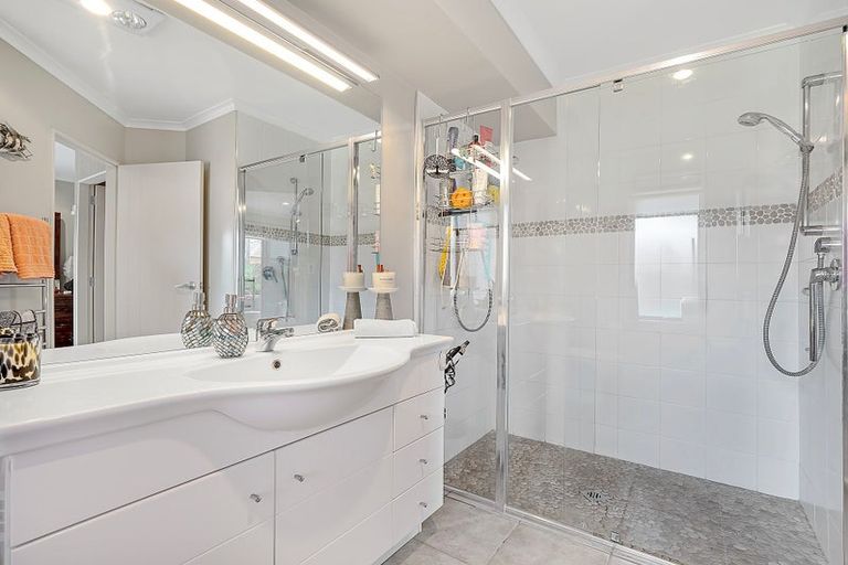 Photo of property in 4 Satori Key, Papamoa Beach, Papamoa, 3118