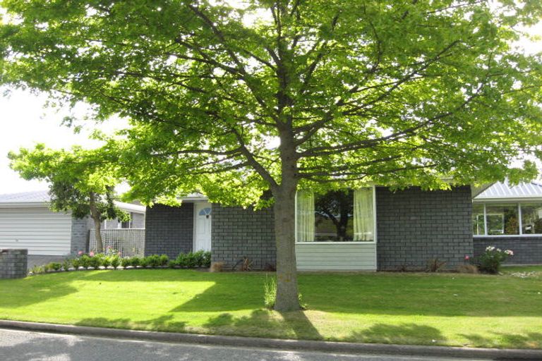 Photo of property in 5 Rickton Place, Rangiora, 7400