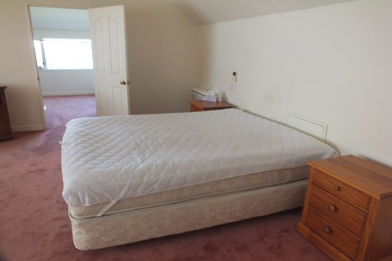 Photo of property in 9 Harry Ell Drive, Cashmere, Christchurch, 8022