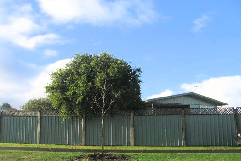 Photo of property in 44 Livingstone Road, Flaxmere, Hastings, 4120