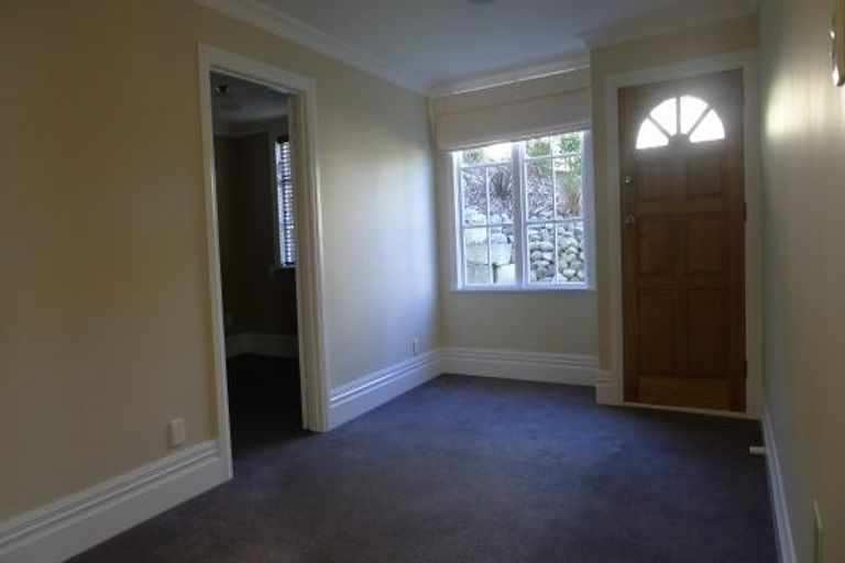 Photo of property in 27 Tawa Terrace, Tawa, Wellington, 5028