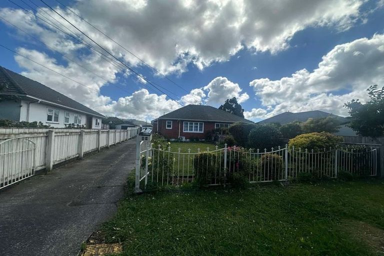 Photo of property in 29 Thornycroft Avenue, Epuni, Lower Hutt, 5011