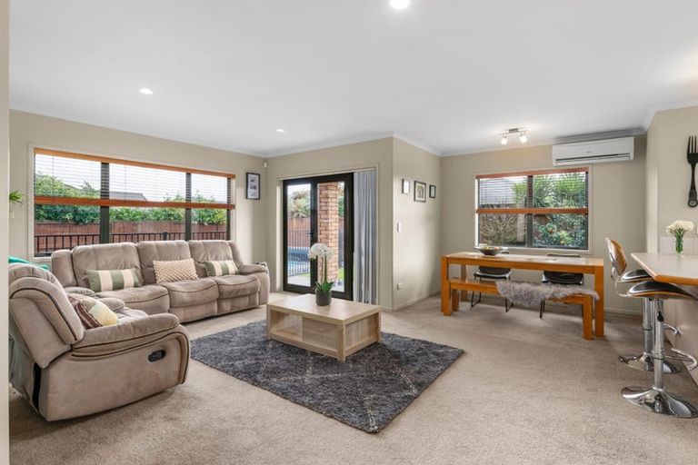 Photo of property in 55 Oaklands Drive, Cambridge, 3434