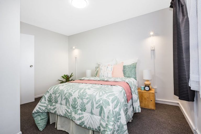 Photo of property in 5/126 Redwood Avenue, Tawa, Wellington, 5028