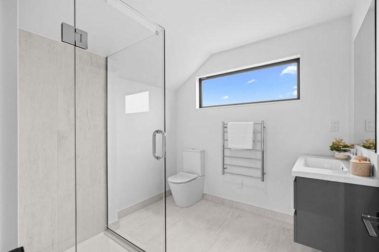 Photo of property in 115c Lincoln Road, Addington, Christchurch, 8024