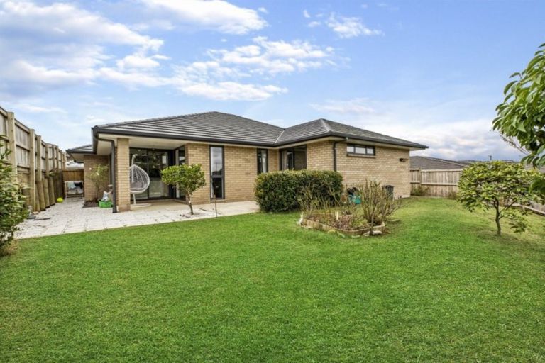 Photo of property in 5 Canmore Street, Pokeno, 2402