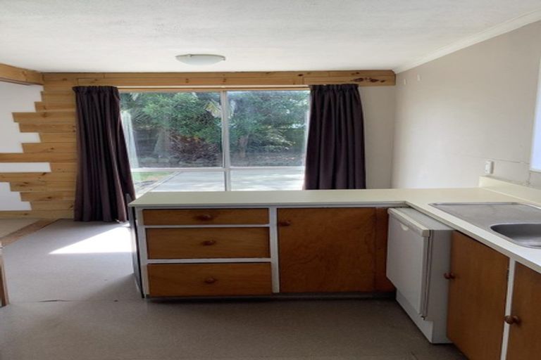 Photo of property in 31 Claymore Street, Woolston, Christchurch, 8062