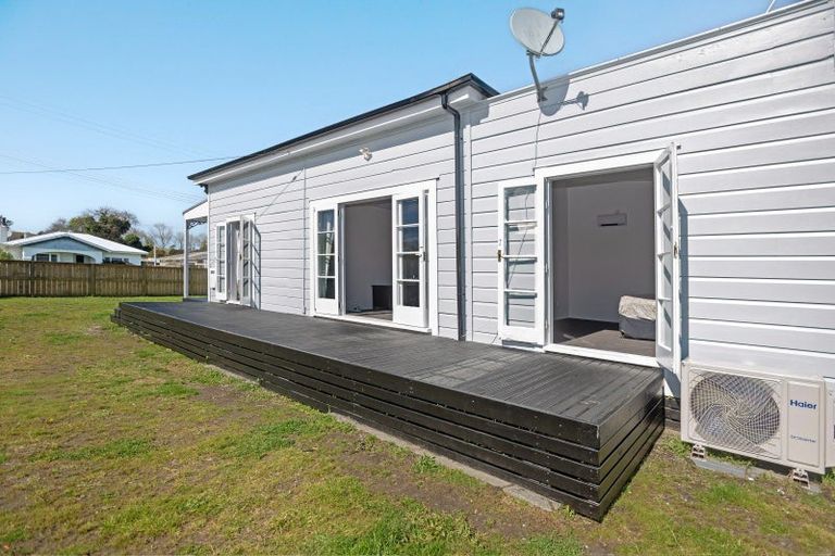 Photo of property in 11 Endcliffe Road, Kaiti, Gisborne, 4010