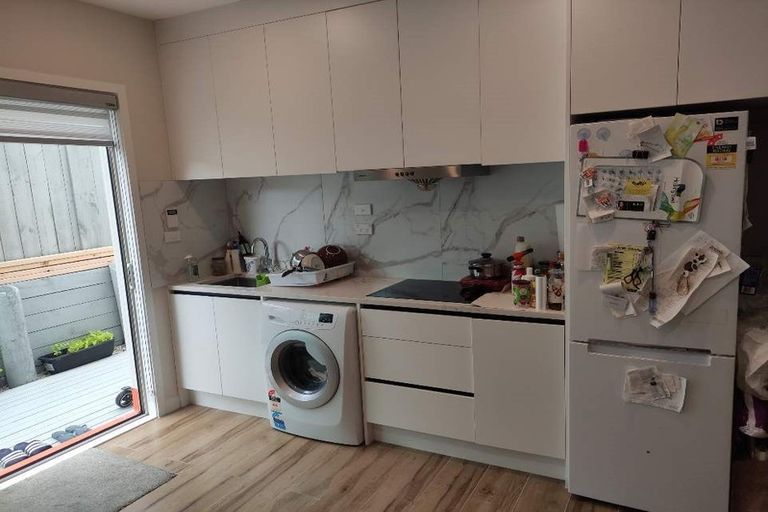 Photo of property in 80 Armstrong Farm Drive, East Tamaki Heights, Auckland, 2016