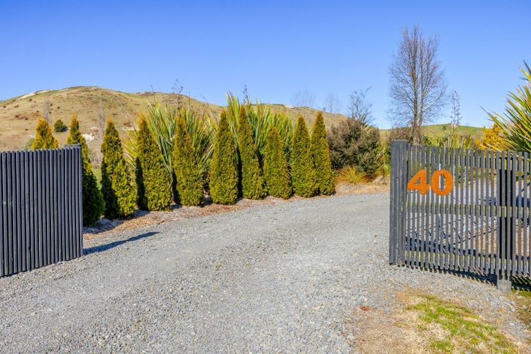 Photo of property in 40 River Road, Otane, Waipawa, 4271