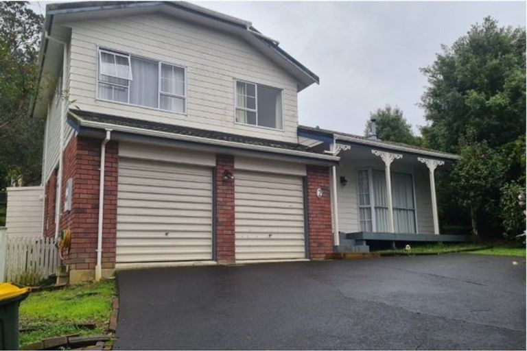 Photo of property in 2/112 Nigel Road, Browns Bay, Auckland, 0630