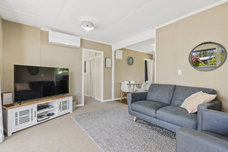 Photo of property in 15 Omahau Crescent, Twizel, 7901