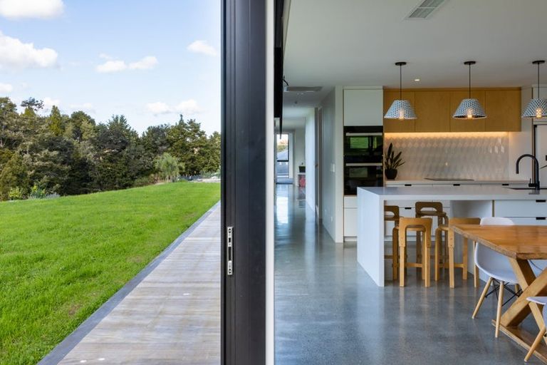 Photo of property in 99b Pebble Brook Road, Waitoki, Silverdale, 0994