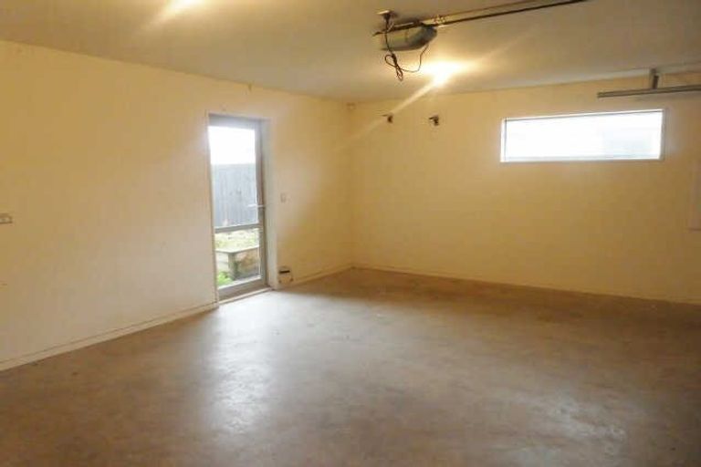 Photo of property in 1 Ader Close, Halswell, Christchurch, 8025