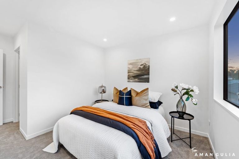 Photo of property in 7b Poto Street, Te Atatu South, Auckland, 0610