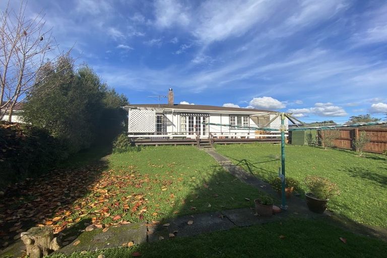 Photo of property in 15 Holdsworth Avenue, Trentham, Upper Hutt, 5018
