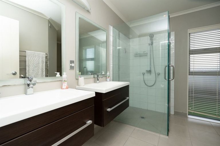 Photo of property in 3 Blakewell Lane, Dinsdale, Hamilton, 3204