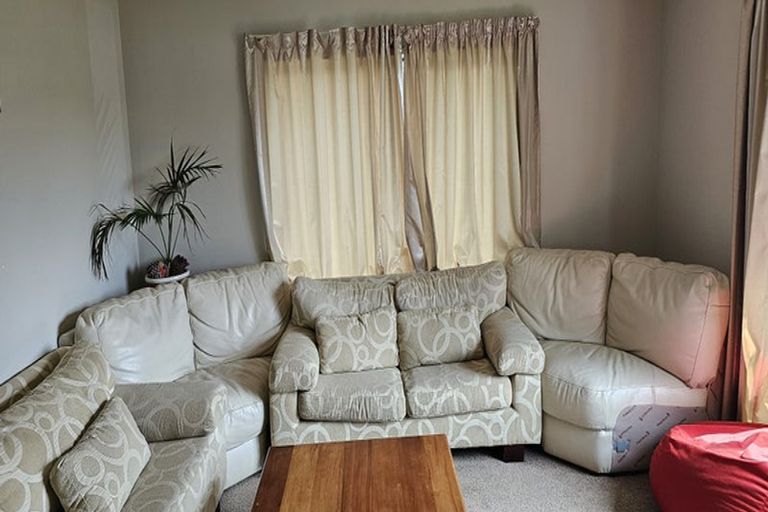 Photo of property in 5 Whitney Place, Rototuna North, Hamilton, 3210