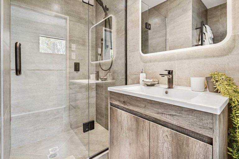 Photo of property in 1/14 Freyberg Place, Howick, Auckland, 2014